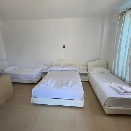 Hotel Belle Vue Ksamil Exterior photo